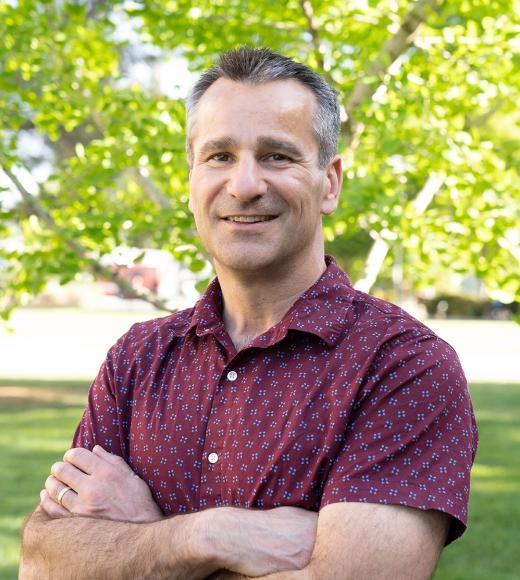Keith Barr headshot