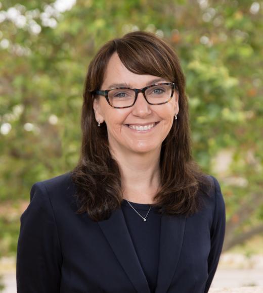 Kim McAllister headshot